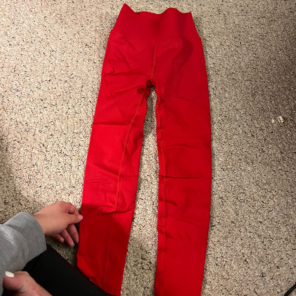 NWOT Fabletics scupltkint leggings